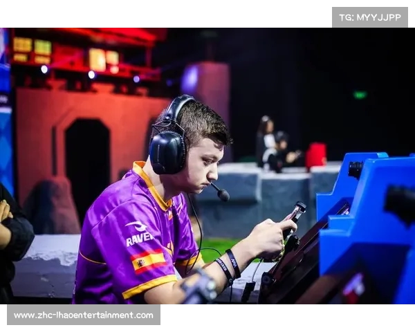 新人加入JDG压力山大 米哥与李知恩的幽默对话引发热议